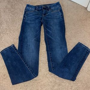 American Eagle skinny jeans